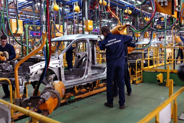 &laquo;АвтоВАЗ&raquo; не станет выплачивать бонусы рабочим в связи с низкими продажами
