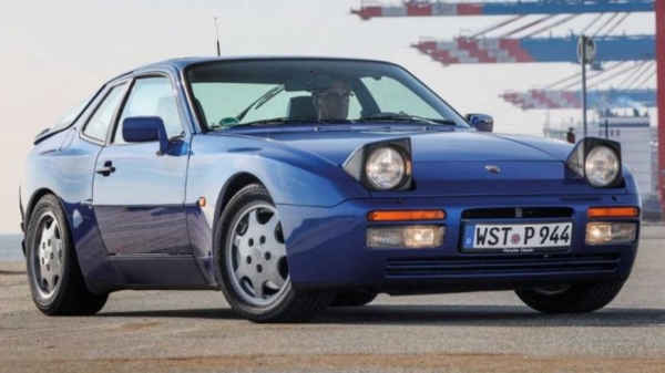 Этот восстановленный Porsche 944 S2 образца 1991 года выглядит фантастически 