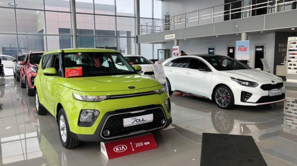 KIA изменила цены на свои автомобили в России