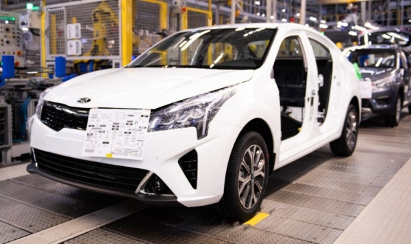 В РФ стартовало производство рестайлингового Kia Rio В РФ стартовало производство рестайлингового Kia Rio