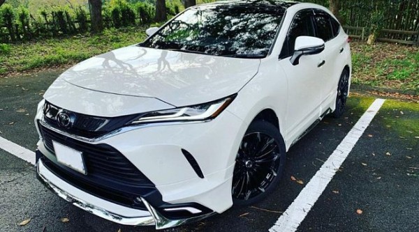 Прототип мощного хэтчбека Toyota GR Yaris пойман на Нюрбургринге