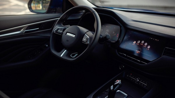 Представители Haval рассказали о компенсациях покупателям сгоревших кроссоверов Представители Haval рассказали о компенсациях покупателям сгоревших кроссоверов