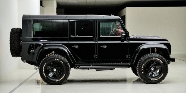 Defender глазами итальянцев