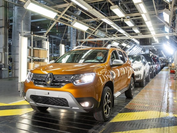 В Россию приехал новый Renault Duster: находим плюсы и минусы В Россию приехал новый Renault Duster: находим плюсы и минусы