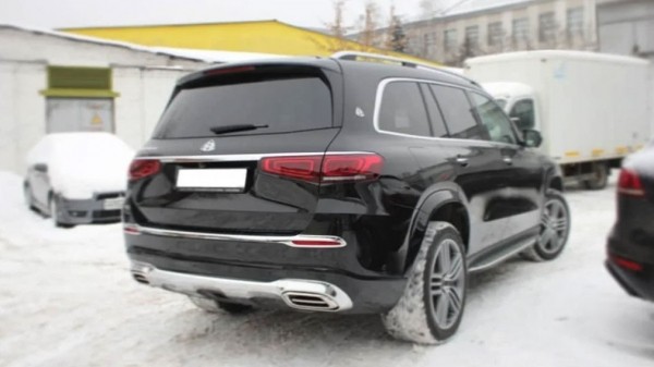 В России выставили на продажу &laquo;самодельный&raquo; Mercedes-Maybach GLS за 13,3 млн рублей