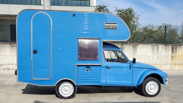 Редкий автодом на базе Citroen 1970-х продали всего за 1,2 млн рублей Редкий автодом на базе Citroen 1970-х продали всего за 1,2 млн рублей