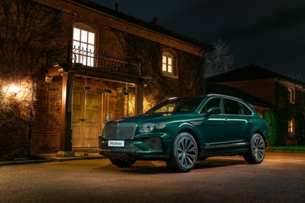 Зеленей не бывает: Bentley Bentayga Hybrid от Mulliner