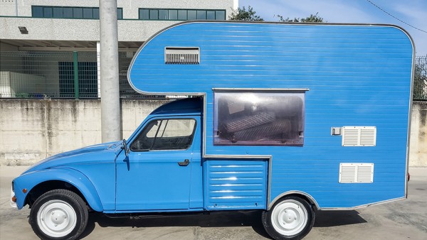 Редкий автодом на базе Citroen 1970-х продали всего за 1,2 млн рублей Редкий автодом на базе Citroen 1970-х продали всего за 1,2 млн рублей