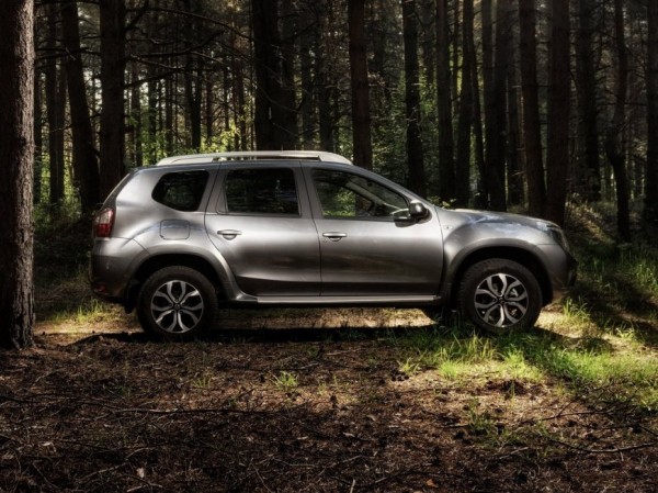 Компания Nissan подняла цены на кроссовер Terrano в России