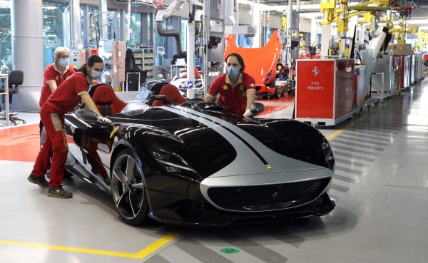 Ferrari готовит ещё более мощный мотор V12 Ferrari готовит ещё более мощный мотор V12
