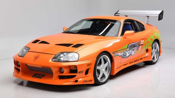Знаменитая Toyota Supra из фильма "Форсаж" выставляется на аукцион Знаменитая Toyota Supra из фильма "Форсаж" выставляется на аукцион