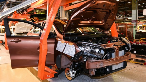 АвтоВАЗ снова приостановит один из конвейеров АвтоВАЗ снова приостановит один из конвейеров