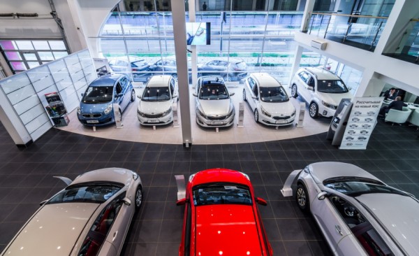 Марка Audi увеличила цены почти на всю линейку моделей в России