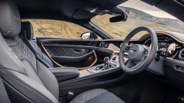 Bentley Continental перестал сверкать в исполнении Mulliner Blackline