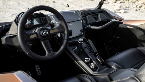 Lexus представил необычный концепт Roc для бездорожья