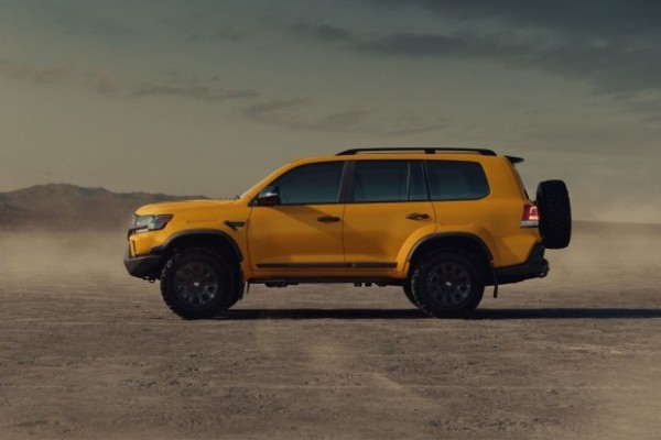 Тюнеры из Khann наконец-то правильно посмотрели на Land Cruiser 200