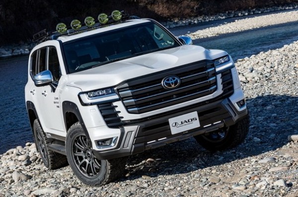В Японии нашли способ повысить проходимость Land Cruiser 300