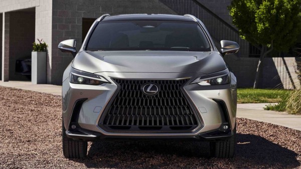 В России стартовали продажи Lexus NX нового поколения