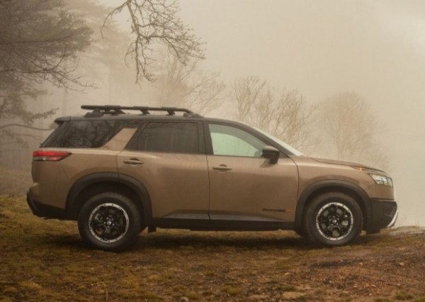 Новий Nissan Pathfinder отримав версію для бездоріжжя Новий Nissan Pathfinder отримав версію для бездоріжжя
