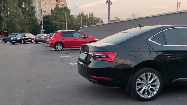 Во втором квартале текущего года продажи премиальных автомобилей с пробегом в РФ выросли на 16,7% 