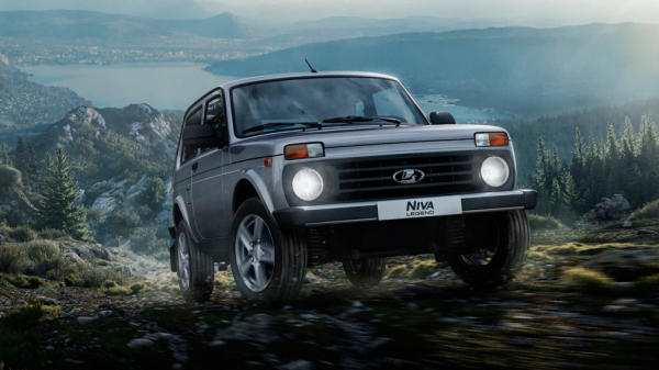 С 13 июля 2022 года АвтоВАЗ возобновит производство внедорожника Lada Niva Legend 