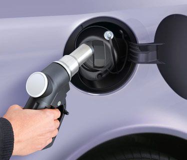 Автомобильный бензобак: устройство и принцип работы Автомобильный бензобак: устройство и принцип работы