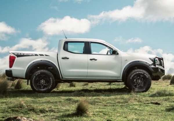 Nissan підготував особливу версію пікапа Navara