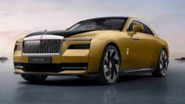 Компания Rolls-Royce представила свой первый полностью электрический автомобиль Spectre