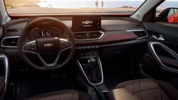 Стали известны цены на Chevrolet Groove из ОАЭ в РФ Стали известны цены на Chevrolet Groove из ОАЭ в РФ
