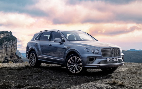 Rolls-Royce, Bentley, Range Rover. Все конкуренты Aurus Komendant
Rolls-Royce, Bentley, Range Rover. Все конкуренты Aurus Komendant