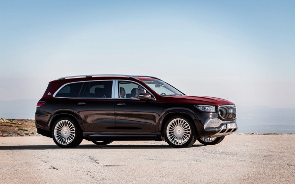 Rolls-Royce, Bentley, Range Rover. Все конкуренты Aurus Komendant
Rolls-Royce, Bentley, Range Rover. Все конкуренты Aurus Komendant