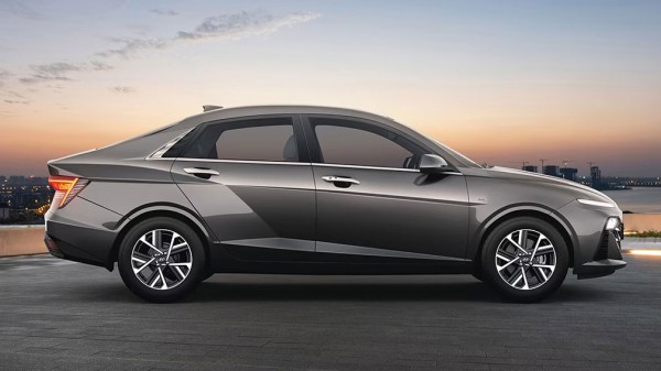 Новый Hyundai Solaris дебютировал официально