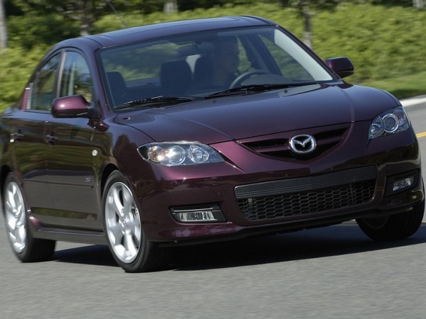 Почему сейчас не надо покупать подержанную Mazda3 Почему сейчас не надо покупать подержанную Mazda3