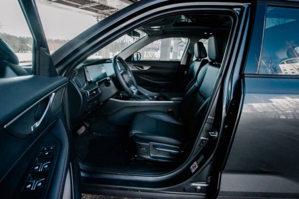 
            Понаехавший к &laquo;Москвичам&raquo;. Тест-драйв обновленного Changan CS35 Plus
        