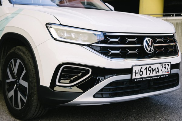Он вам не Tiguan: Первый тест Volkswagen Tayron из Китая
Он вам не Tiguan: Первый тест Volkswagen Tayron из Китая