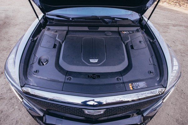 Не седан и без V8. Первый тест-драйв электрического Cadillac Lyriq
Не седан и без V8. Первый тест-драйв электрического Cadillac Lyriq