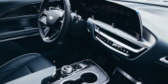 Не седан и без V8. Первый тест-драйв электрического Cadillac Lyriq
Не седан и без V8. Первый тест-драйв электрического Cadillac Lyriq