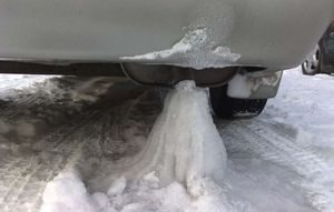 Откуда берется вода в глушителе и как удалить влагу