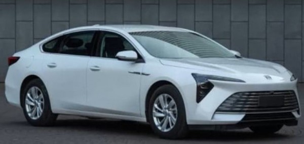 Новый Buick LaCrosse с необычным дизайном показался на официальных фото
