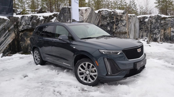Cadillac XT6 поступит к российским дилерам в марте следующего года