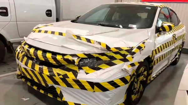 Камуфляж Honda Civic 2020 поразил очевидцев Камуфляж Honda Civic 2020 поразил очевидцев