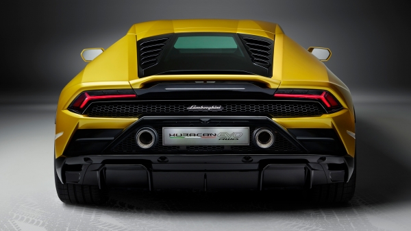 Купе Lamborghini Huracan Evo RWD получило мотор от LP 610-4 Купе Lamborghini Huracan Evo RWD получило мотор от LP 610-4