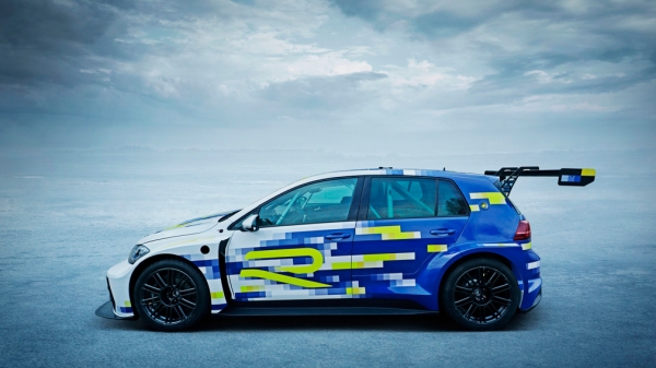 Volkswagen представил e-Performance Golf R Concept Volkswagen представил e-Performance Golf R Concept
