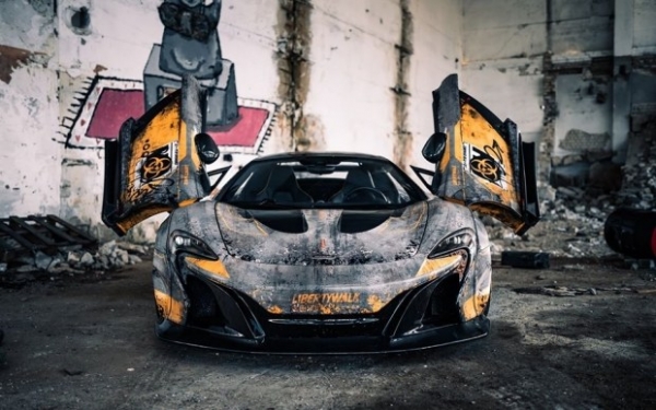 В Чернобыле засветился уникальный тюнингованный суперкар McLaren