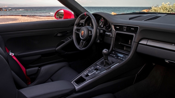 Используем Porsche 911 Speedster для знакомства с мотором GT3 Используем Porsche 911 Speedster для знакомства с мотором GT3