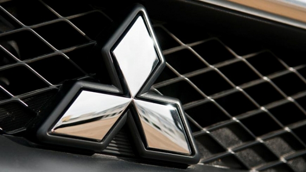 Mitsubishi представит обновленный кроссовер Outlander в 2020 году Mitsubishi представит обновленный кроссовер Outlander в 2020 году